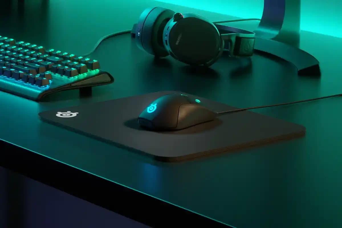 SteelSeries QcK Heavy: Yüksek Konfor ve Dayanıklılık Sunan Masaüstü Matı