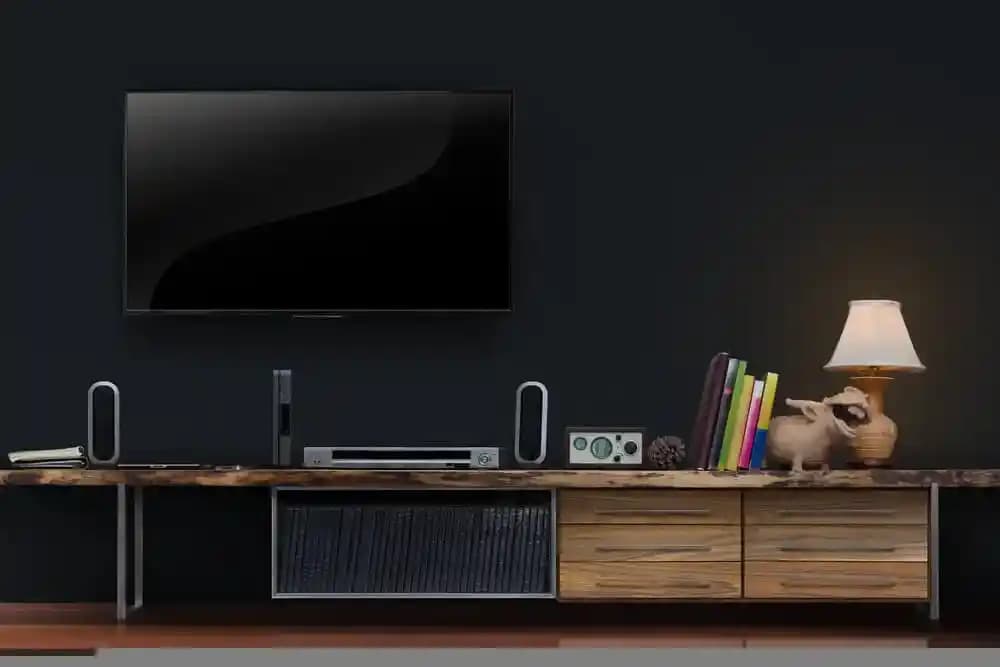 Televizyon Aksesuarlarıyla Görüntü ve Ses Kalitenizi Artırın ve Kullanım Konforunu Yükseltin