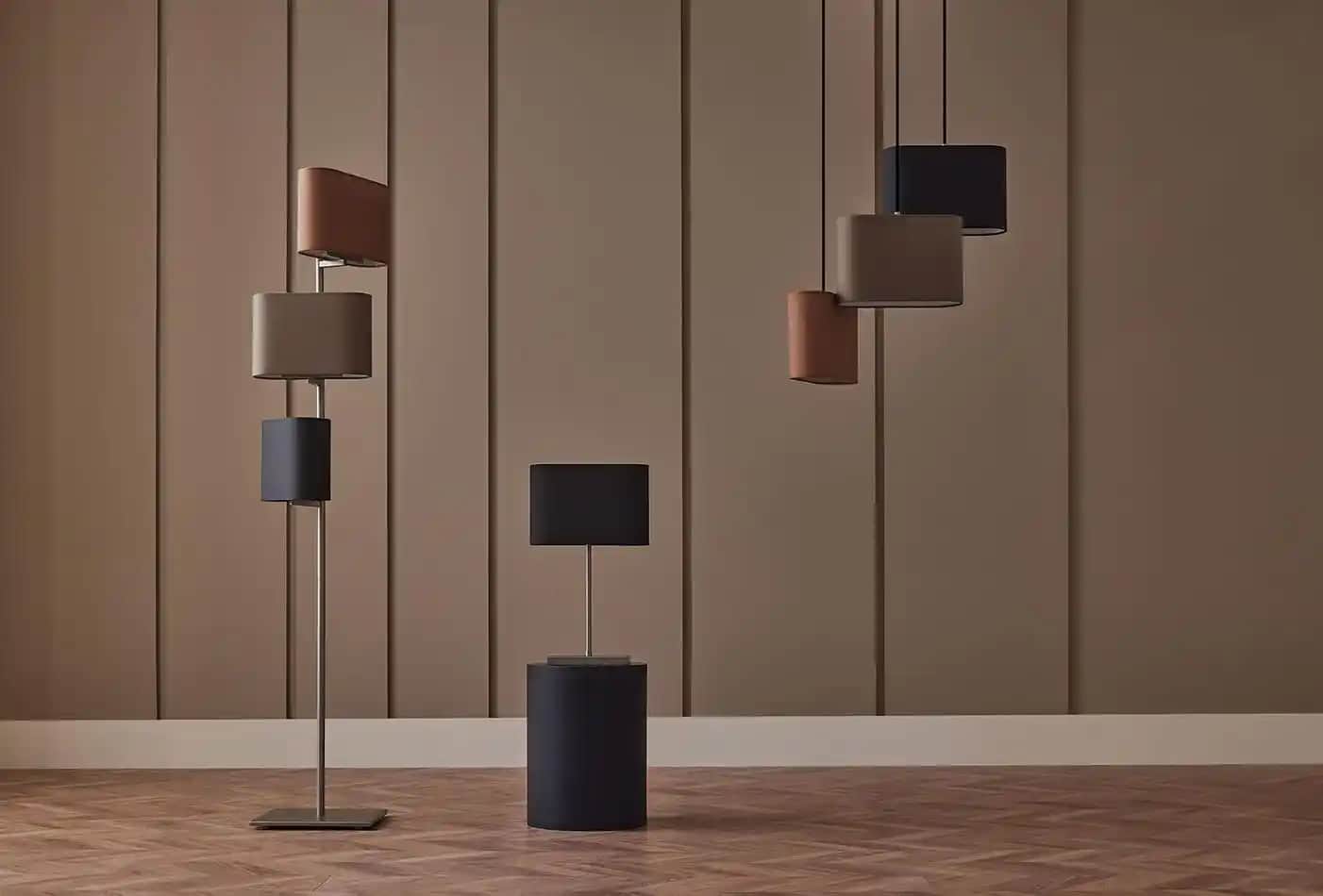 Üçlü Lambaderler: Modern İç Mekanlar İçin Şık ve Fonksiyonel Aydınlatma Çözümleri