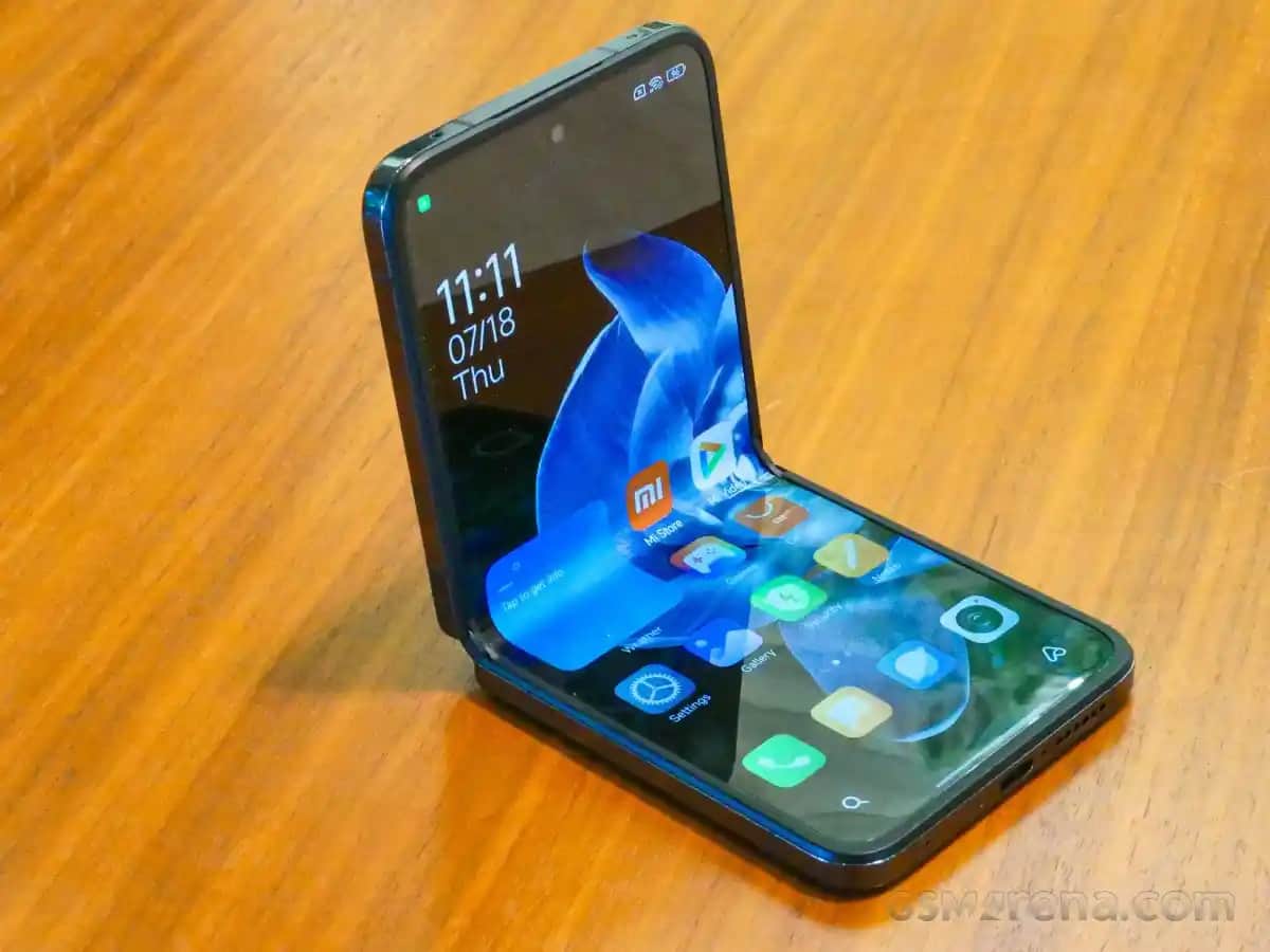 Xiaomi Flip: Çok Yönlü Katlanabilir Elektronik Aksesuarı ve Güncel Teknoloji Özellikleri