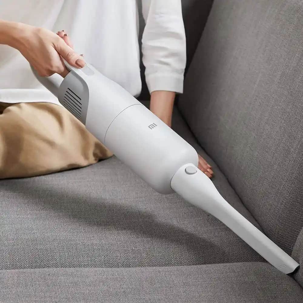 Xiaomi Mi Vacuum Cleaner Light: Hafif ve Güçlü Temizlik Çözümü