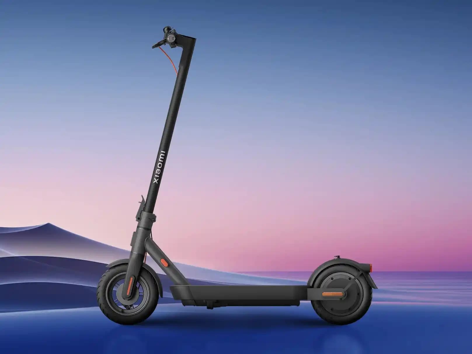 Xiaomi Pro 4 Scooter: Yüksek Performans ve Konfor Sunan Elektrikli Şehir Aracı
