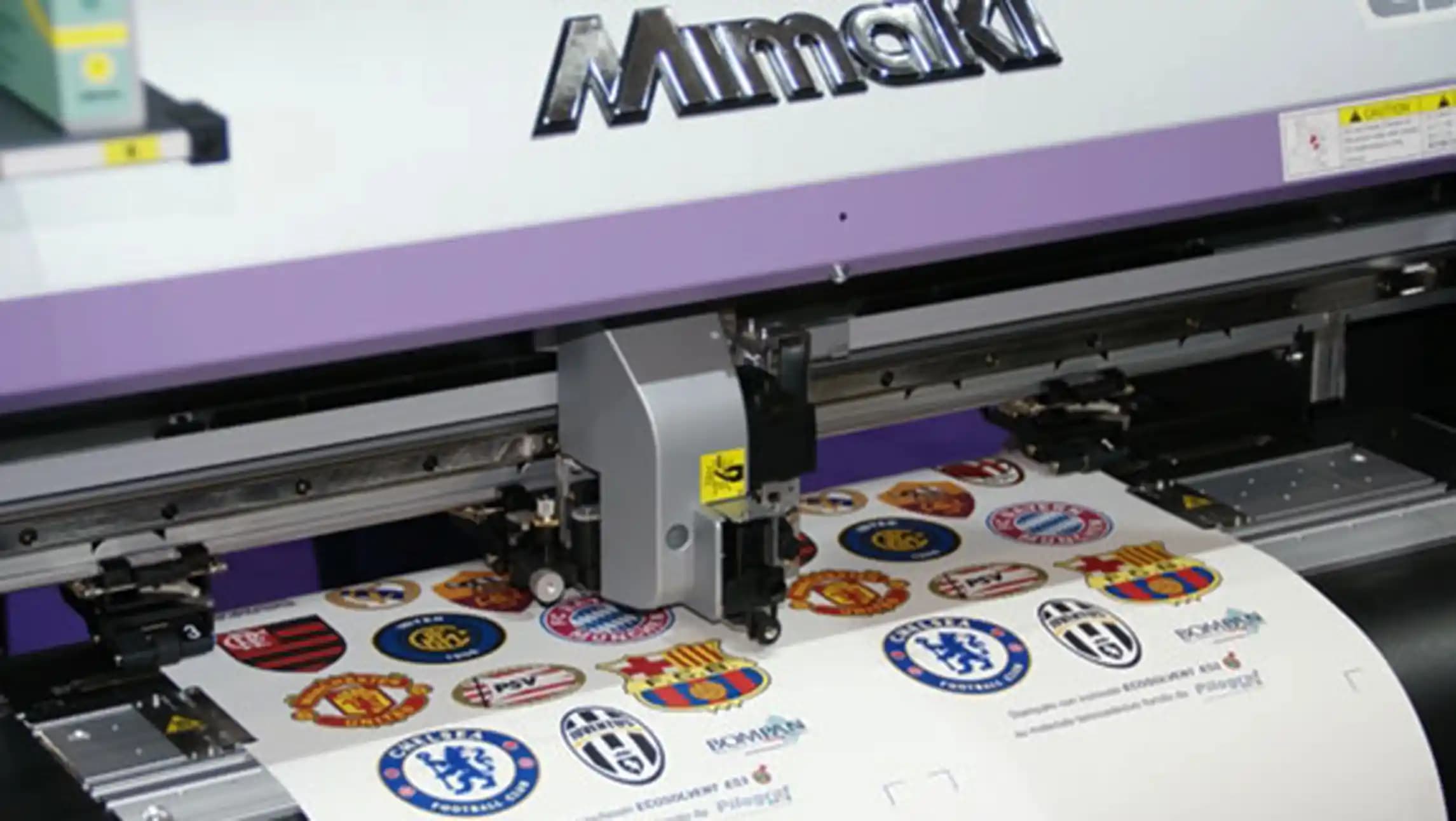 Yapışkanlı Sticker Baskı Makinesi Seçimi ve Kullanım İpuçlarıyla Yaratıcılığınızı Artırın