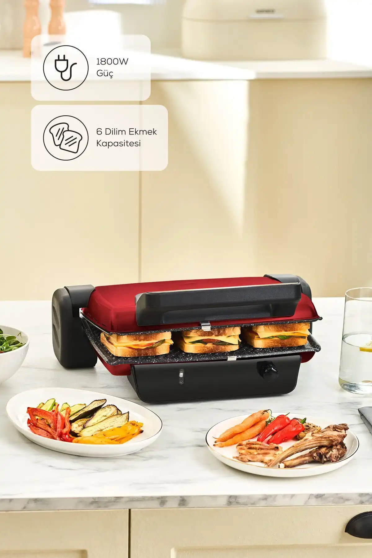 Karaca Crust Grill: Hem Tost Hem de Izgara İşleviyle Mutfakta Pratiklik